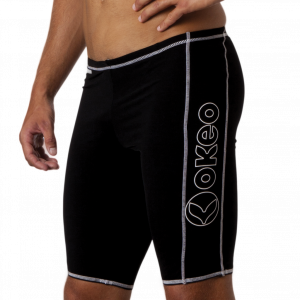 <div class="fusion-post-content-container">
Costume Jammer per uomo, tinta unita con cuciture e logo
