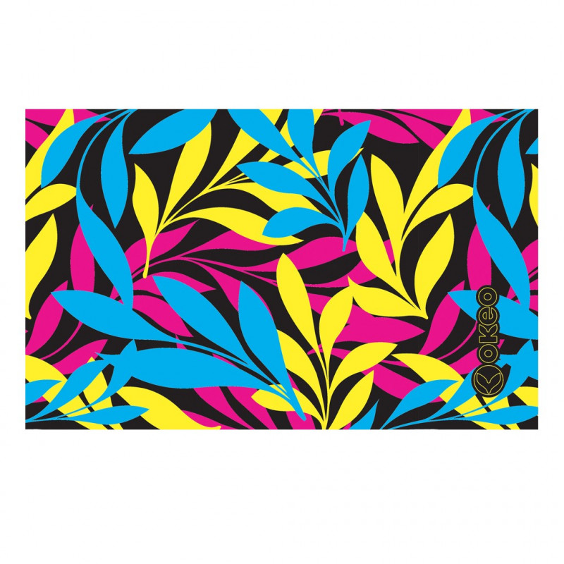 Telo in microfibra per piscina con grafica abbinabile ai costumi Okeo. Colori fluo. Telo in microfibra per piscina con grafica abbinabile ai costumi Okeo. Colori fluo.