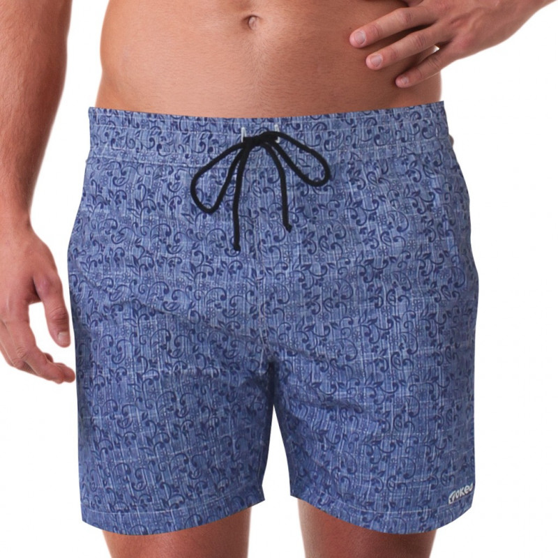 Costume da uomo modello boxer per la spiaggia. Costume da uomo modello boxer per la spiaggia.