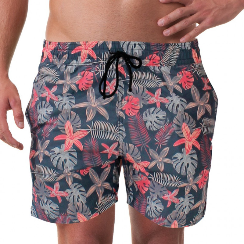 Costume da uomo modello boxer per la spiaggia con stampa tropical su fondo nero. Costume da uomo modello boxer per la spiaggia con stampa tropical su fondo nero.