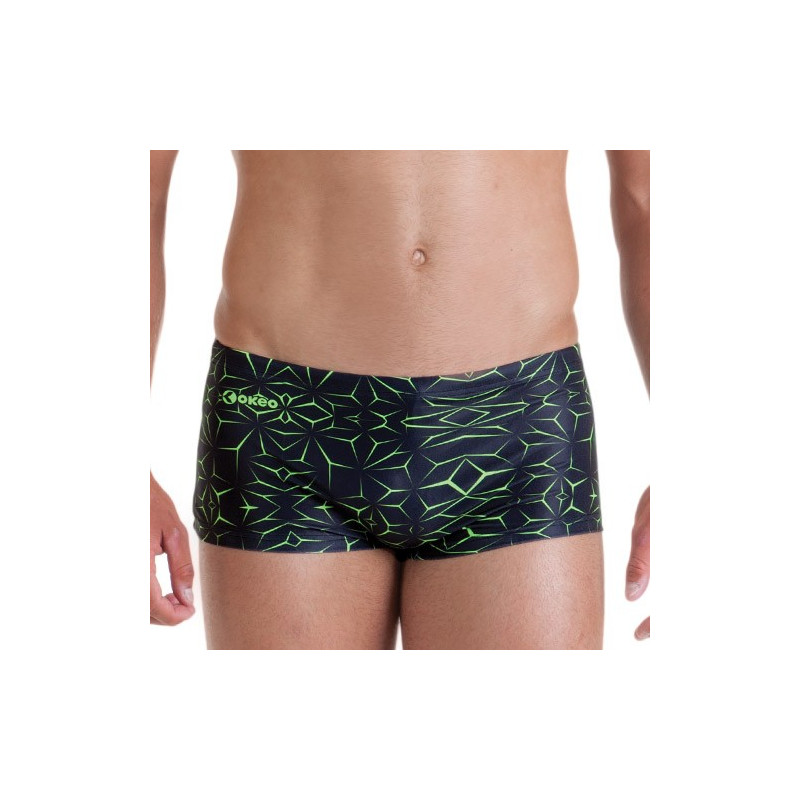 <p class="p1">Costume da uomo per il nuoto modello shorty. Nero con disegni verde fluo.
<p class="p2 <p class="p1">Costume da uomo per il nuoto modello shorty. Nero con disegni verde fluo.
<p class="p2