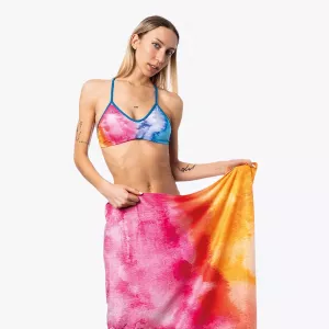 Two-piece swimsuit + CRAYON towel