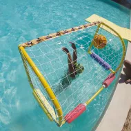 Set of 2 goals + Water Polo ball